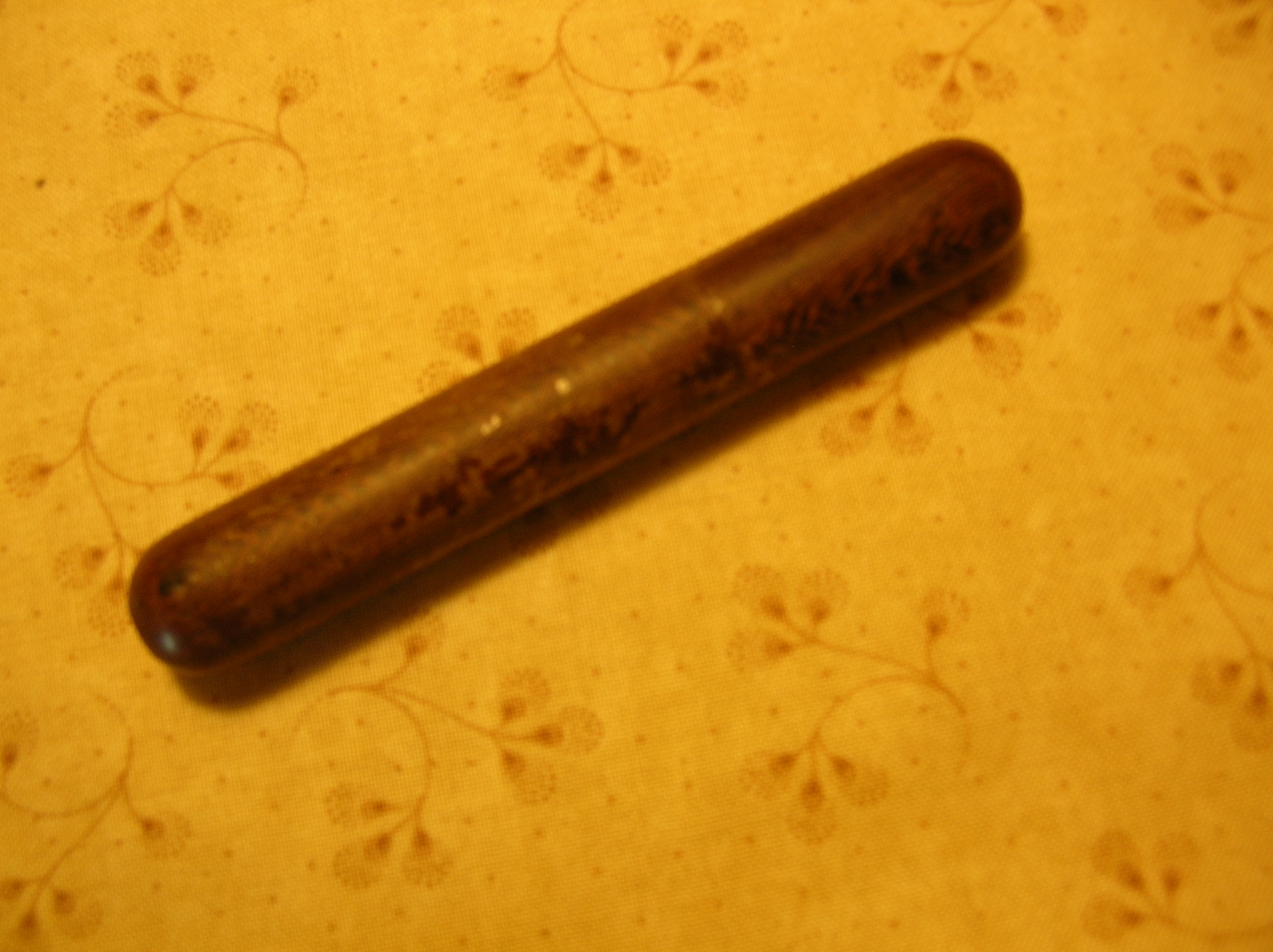 3.75 victorian wood needle case